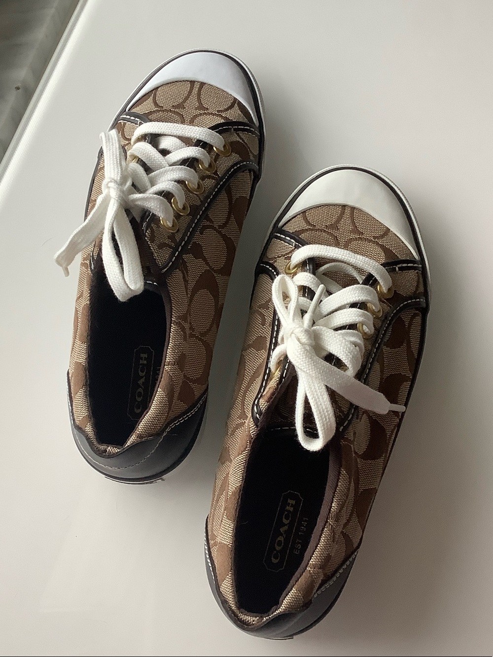 Coach Women’s Barrett  Signature Canvas Sneakers in Brown Sz 7